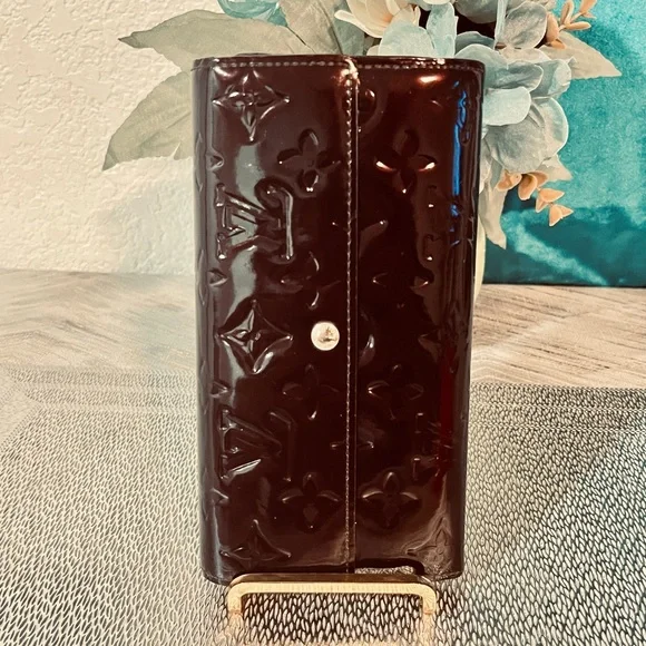 Louis Vuitton purple vernis Patent Leather Clutch wallet - Picture 6 of 13